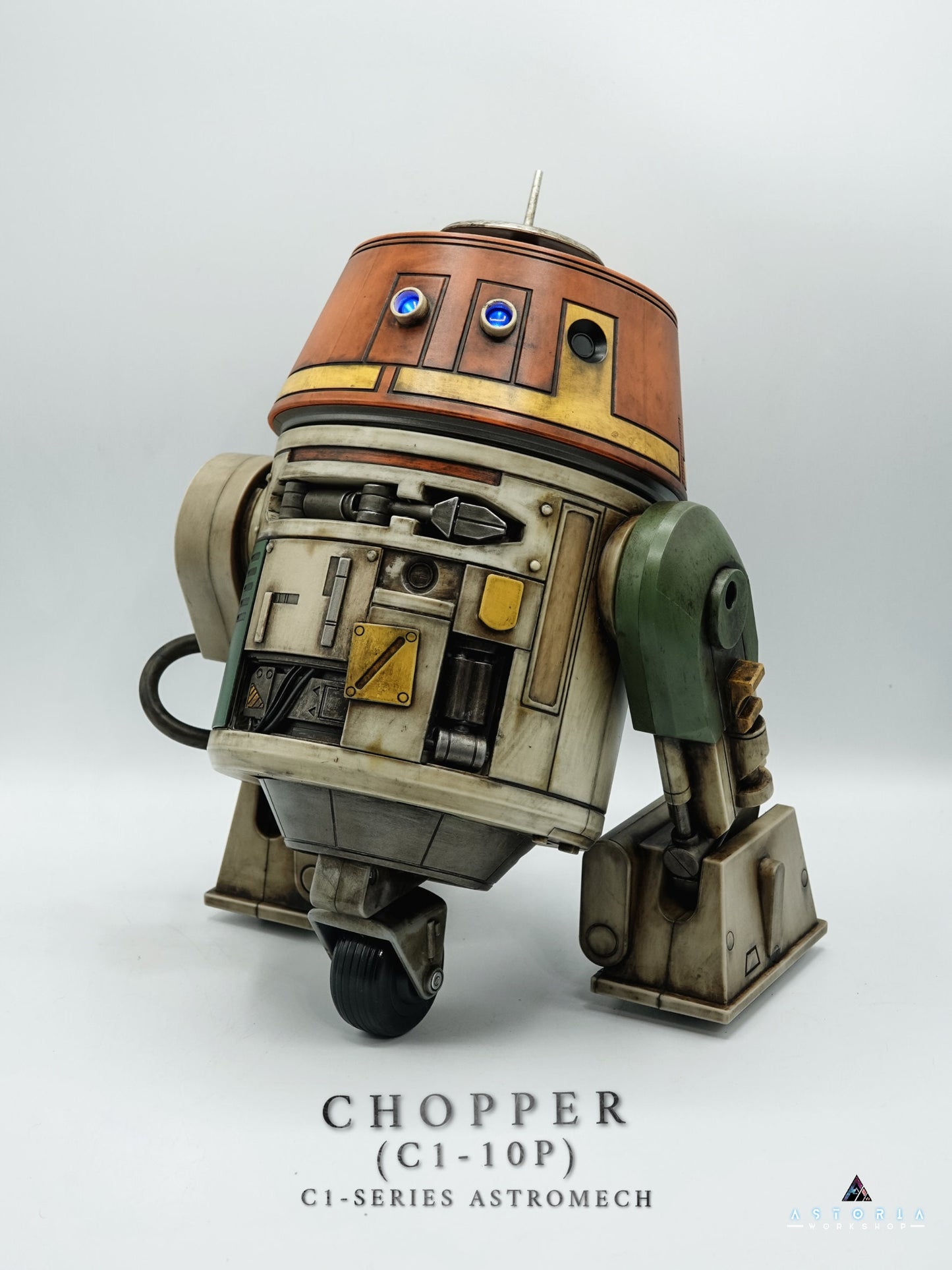CHOPPER Mubo’s Droid Builders Galaxy’s Edge Droid Customization, Paint & Weathering for C1 Unit Chopper Ahsoka Rebels