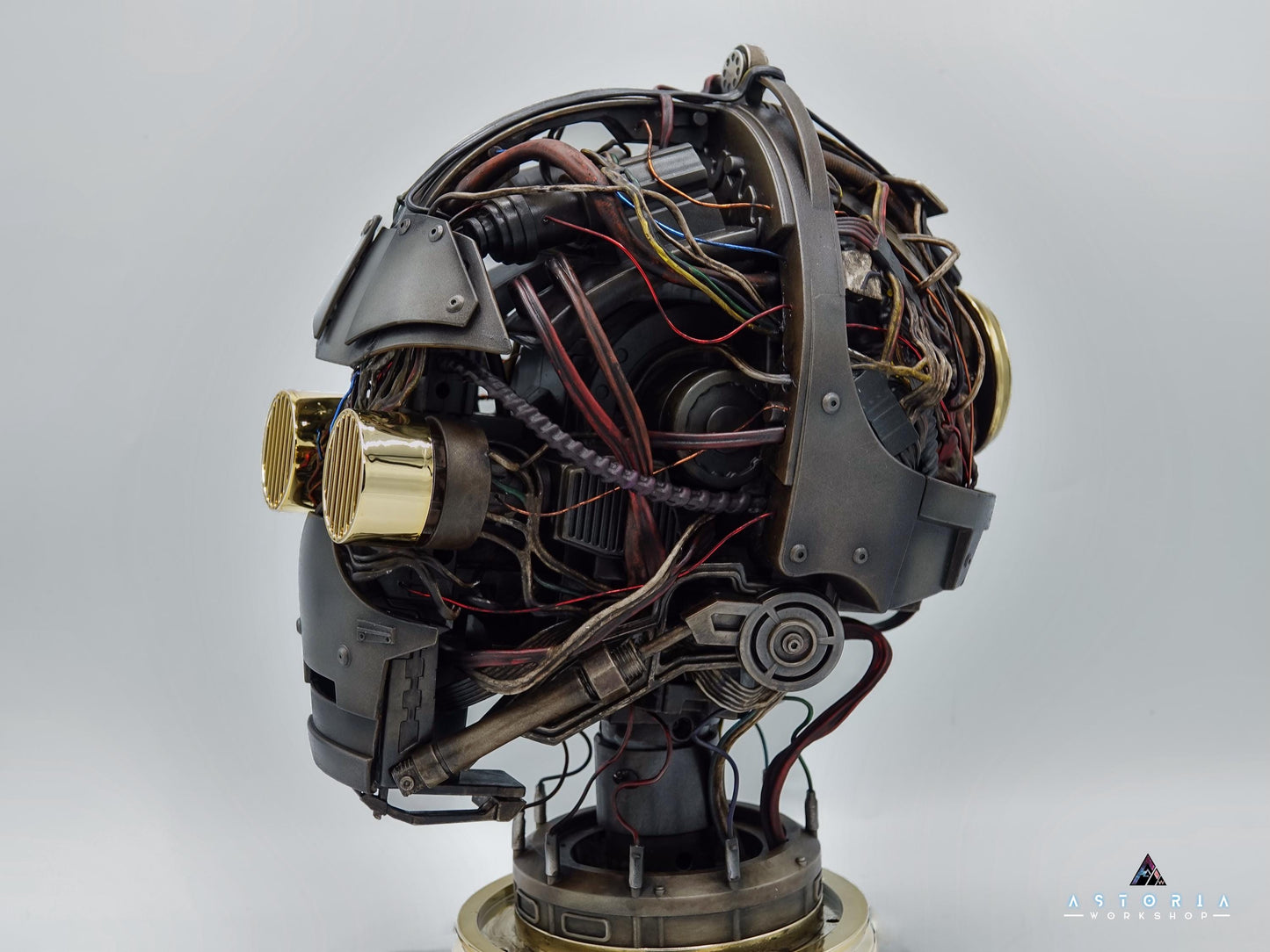 C-3PO Custom Weathering Exposed Droid Bust with Lights, Star Wars C3PO Life Size Head Sculpt Droid Depot Galactic Archive Service