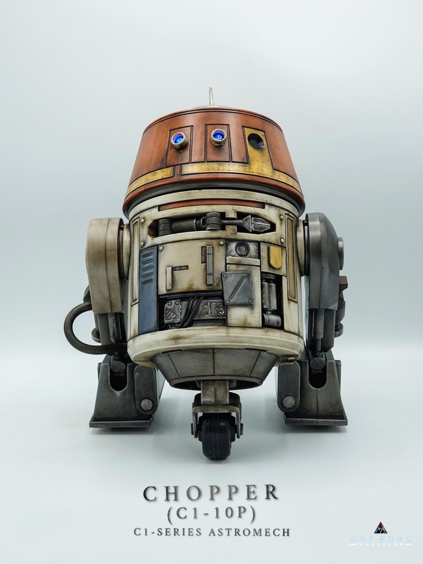 CHOPPER Mubo’s Droid Builders Galaxy’s Edge Droid Customization, Paint & Weathering for C1 Unit Chopper Ahsoka Rebels