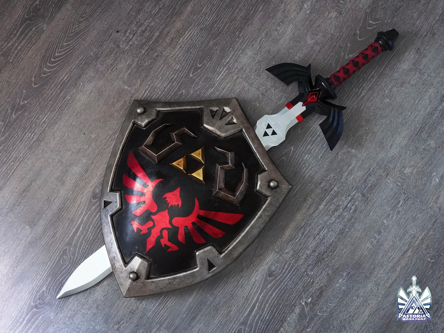 Hylian Shield - Dark Link Edition Zelda Life Sized 1:1 Metal Replica BOTW, TOTK, Ocarina Legendary Scale