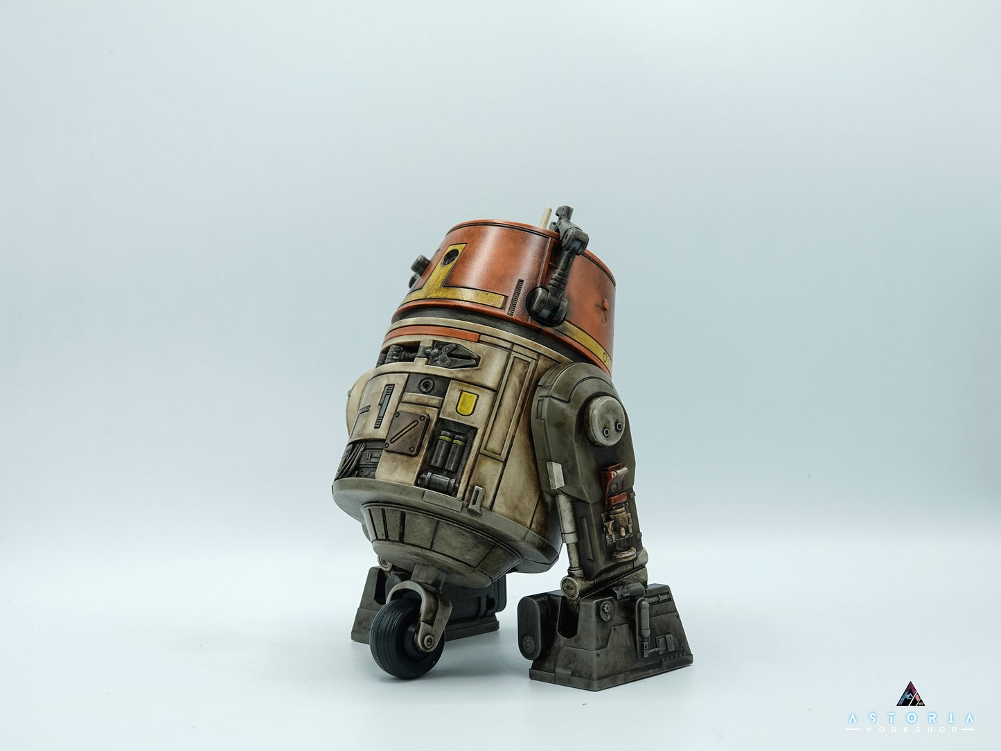 CHOPPER Chatter Back Model Droid, Droid Customization, Paint & Weathering for C1 Unit Chopper Ahsoka Rebels Series