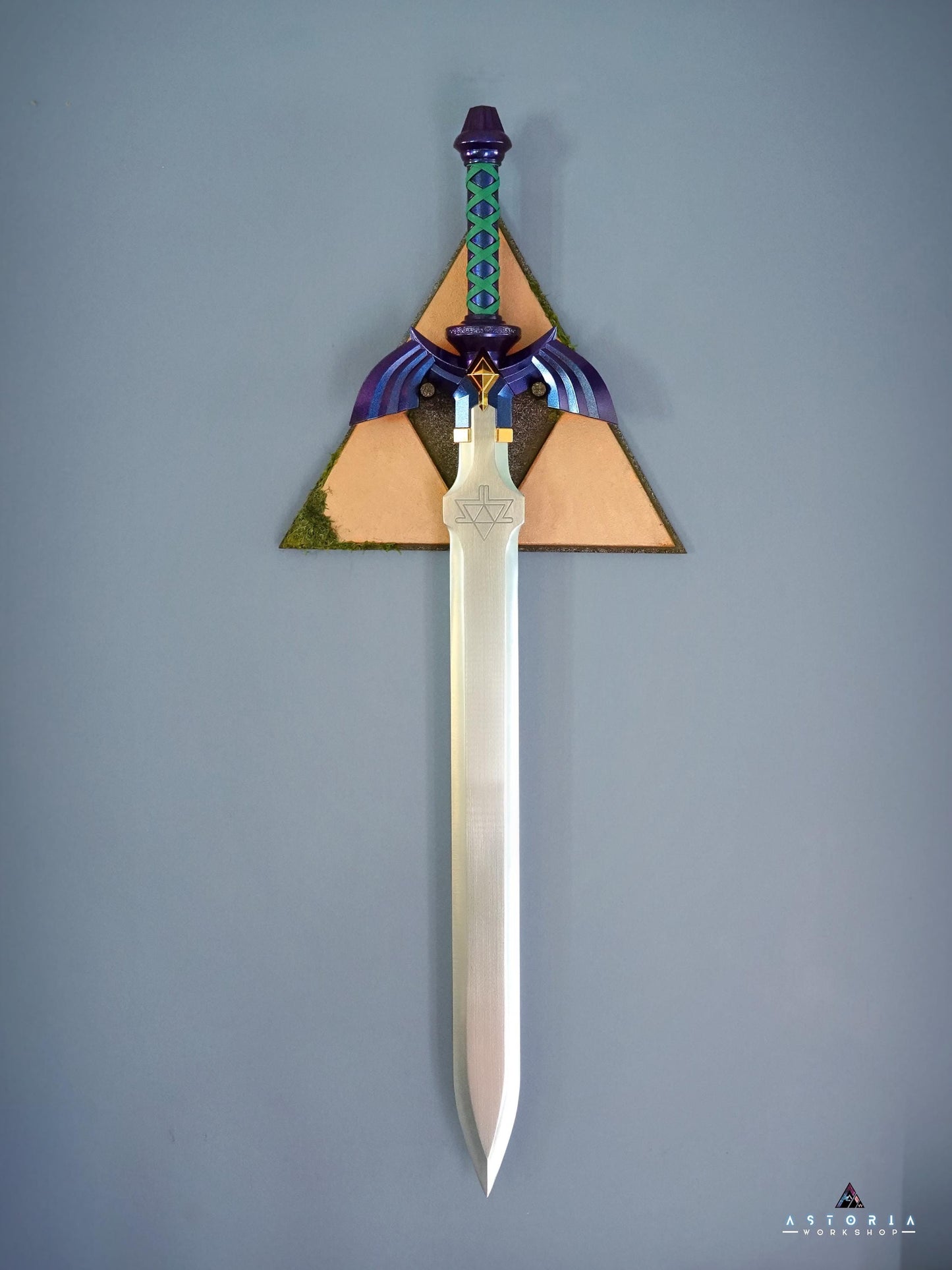 Legend of Zelda Wall Mount Display Hanger for Master Sword, Wall Art Gaming Room Decor Life Size BOTW TOTK Office Anime Decor