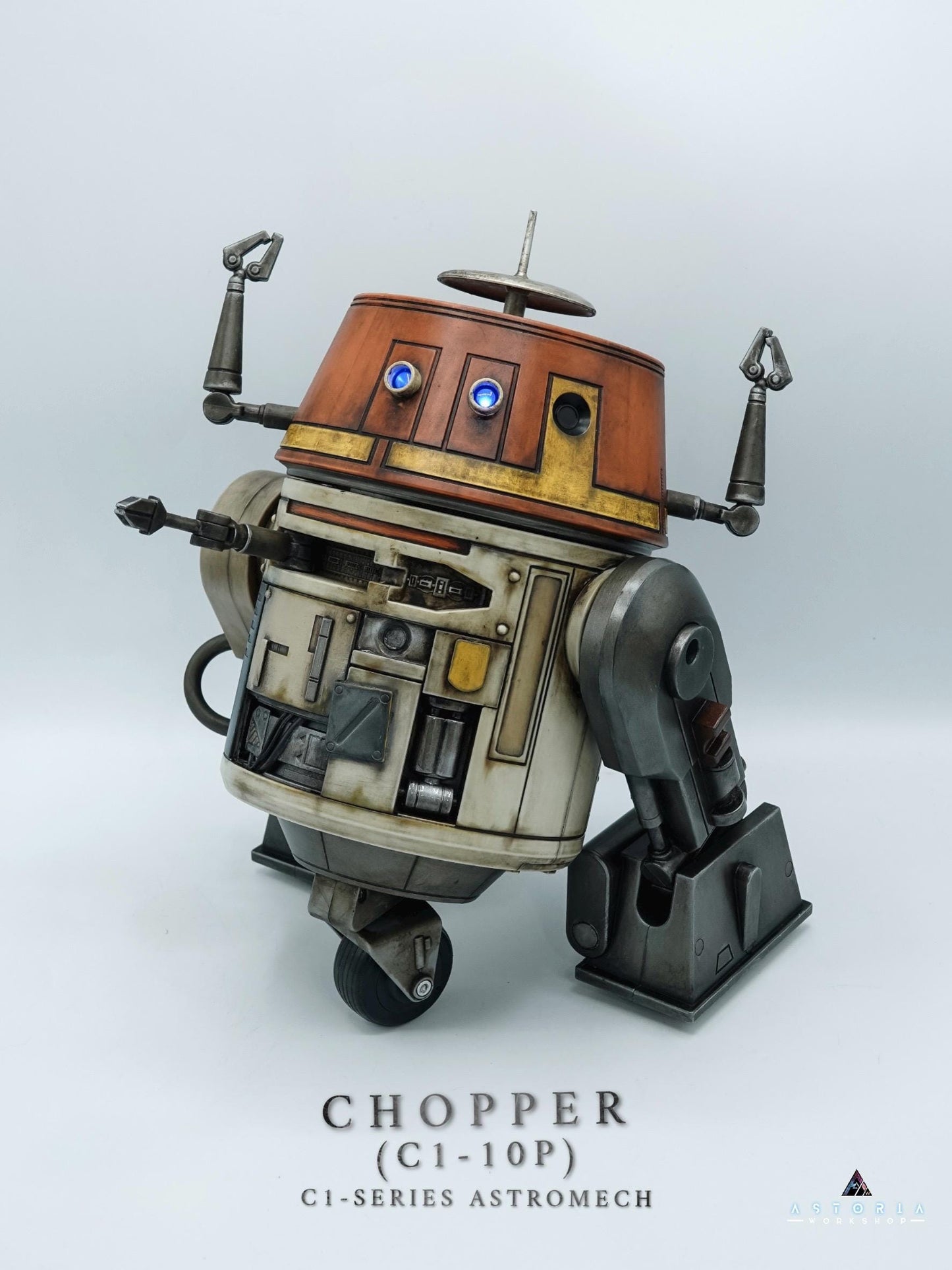 CHOPPER Mubo’s Droid Builders Galaxy’s Edge Droid Customization, Paint & Weathering for C1 Unit Chopper Ahsoka Rebels