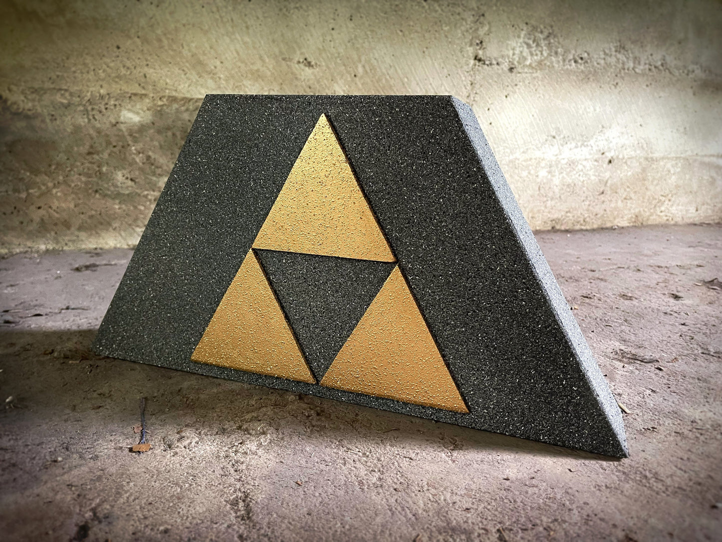 NEW V3 Zelda Triforce Display Pedestal of Time for Master Sword, Ocarina of Time, BOTW, Twilight Princess, Breath of the Wild, ToTK