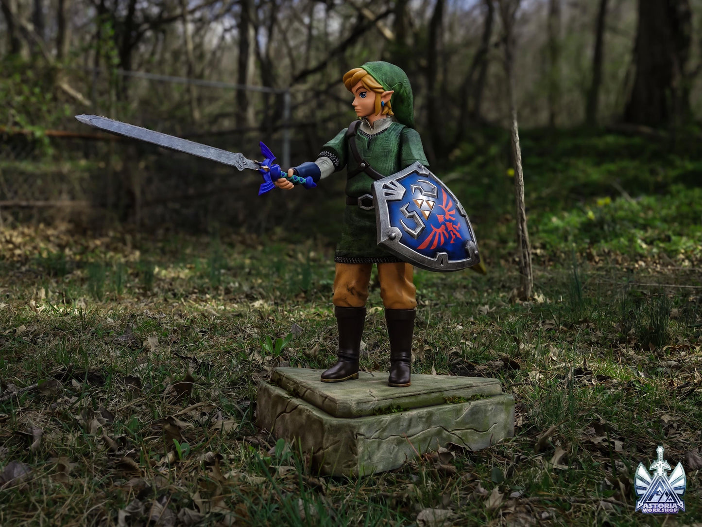 Link MASSIVE Replica Figure Statue from Zelda