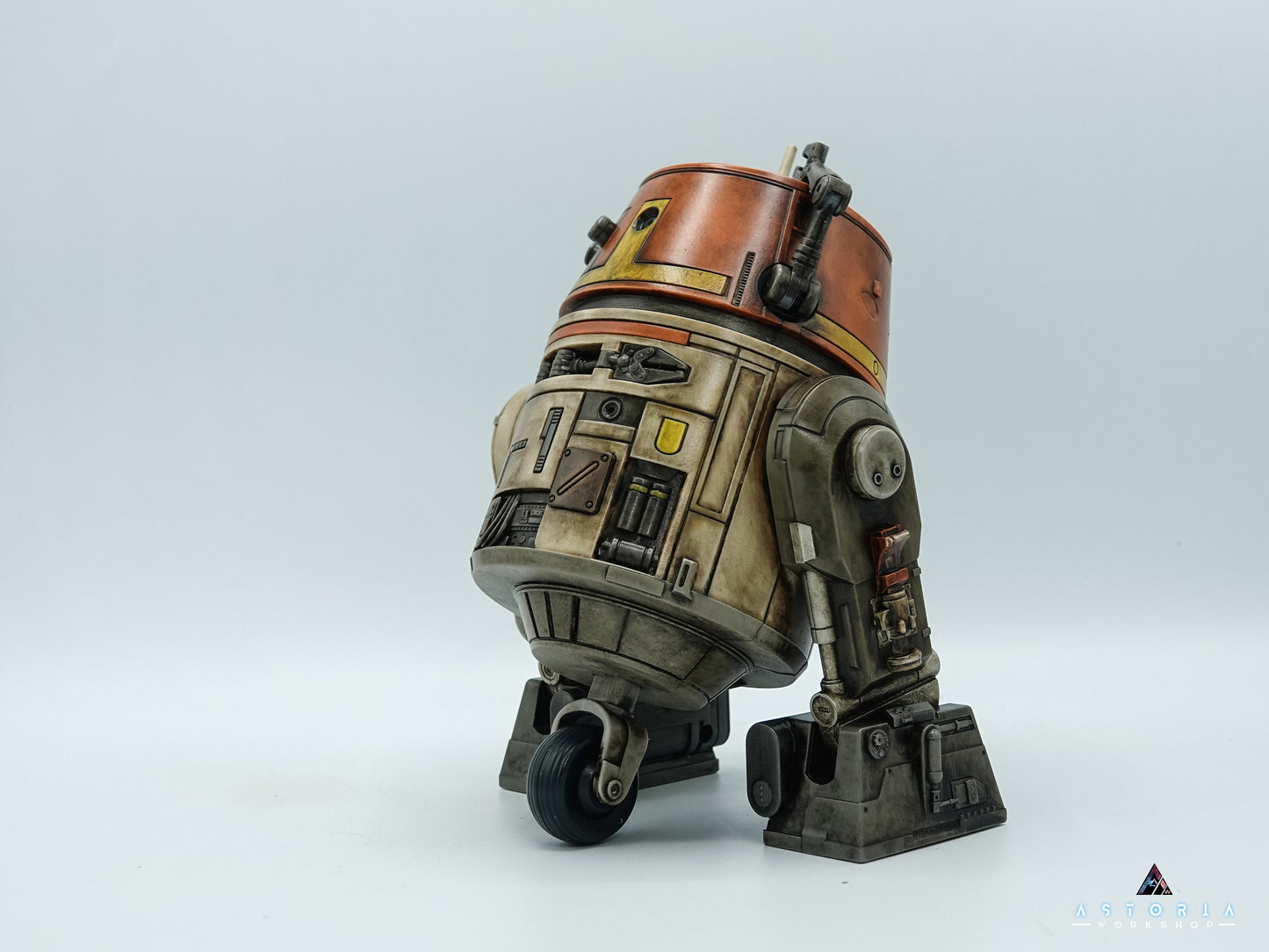 CHOPPER Chatter Back Model Droid, Droid Customization, Paint & Weathering for C1 Unit Chopper Ahsoka Rebels Series