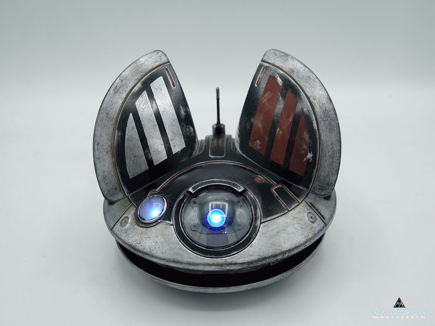 LOLA Kenobi Bug Droid Animatronic Star Wars Custom Weathering or Painted L0-LA59
